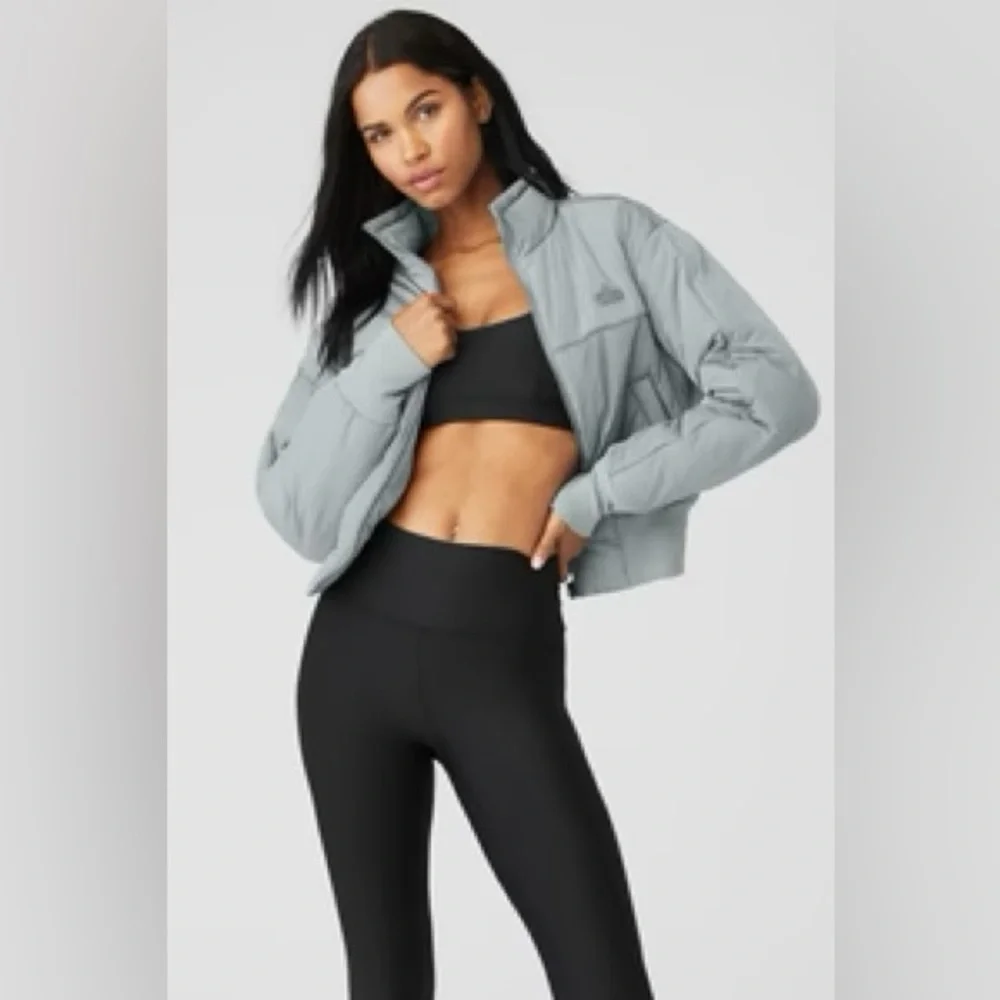 Alo Stand Collar Full Zip Drop Top Puffer Jacket in Cosmic Grey